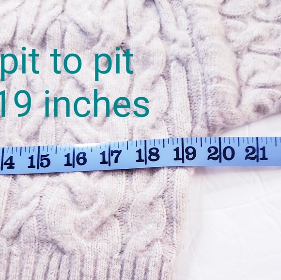 Off the Shoulder Cozy Wool Cable Knit Express Sweater - Picture 7 of 12